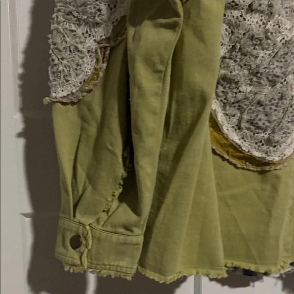 NWT Blue Velvet Butterfly Shacket - Picture 11 of 11